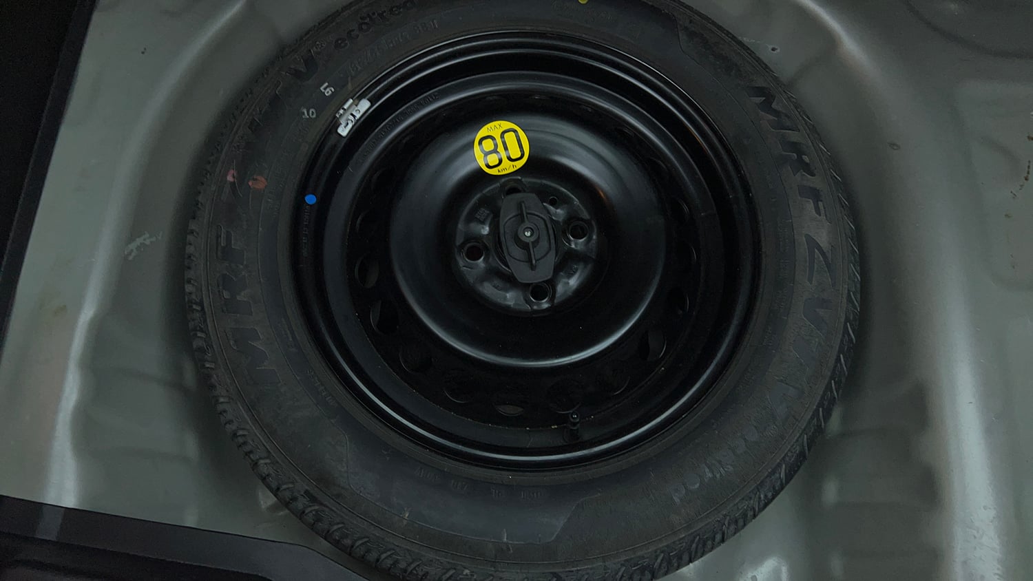 Used 2021 Maruti Suzuki Baleno Zeta Petrol Manual tyres SPARE TYRE VIEW