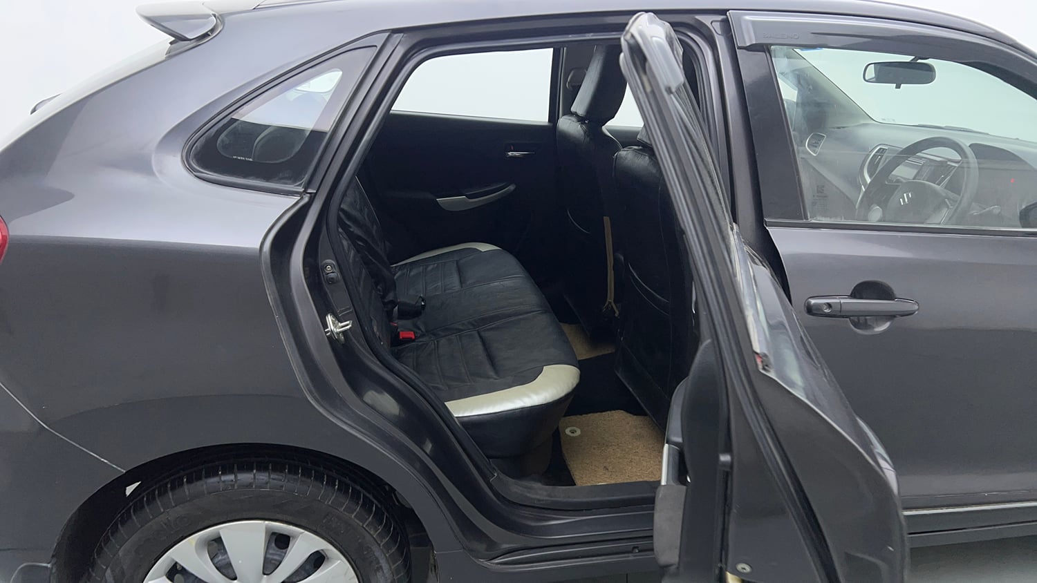 Used 2016 Maruti Suzuki Baleno Delta 1.2 Petrol Manual interior RIGHT SIDE REAR DOOR CABIN VIEW