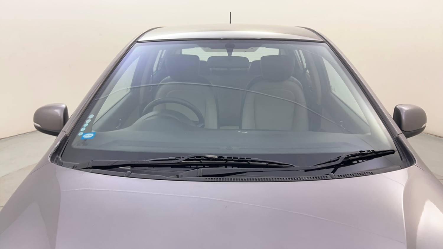 Used 2013 Hyundai i20 Magna (O) 1.2 Petrol Manual exterior FRONT WINDSHIELD VIEW