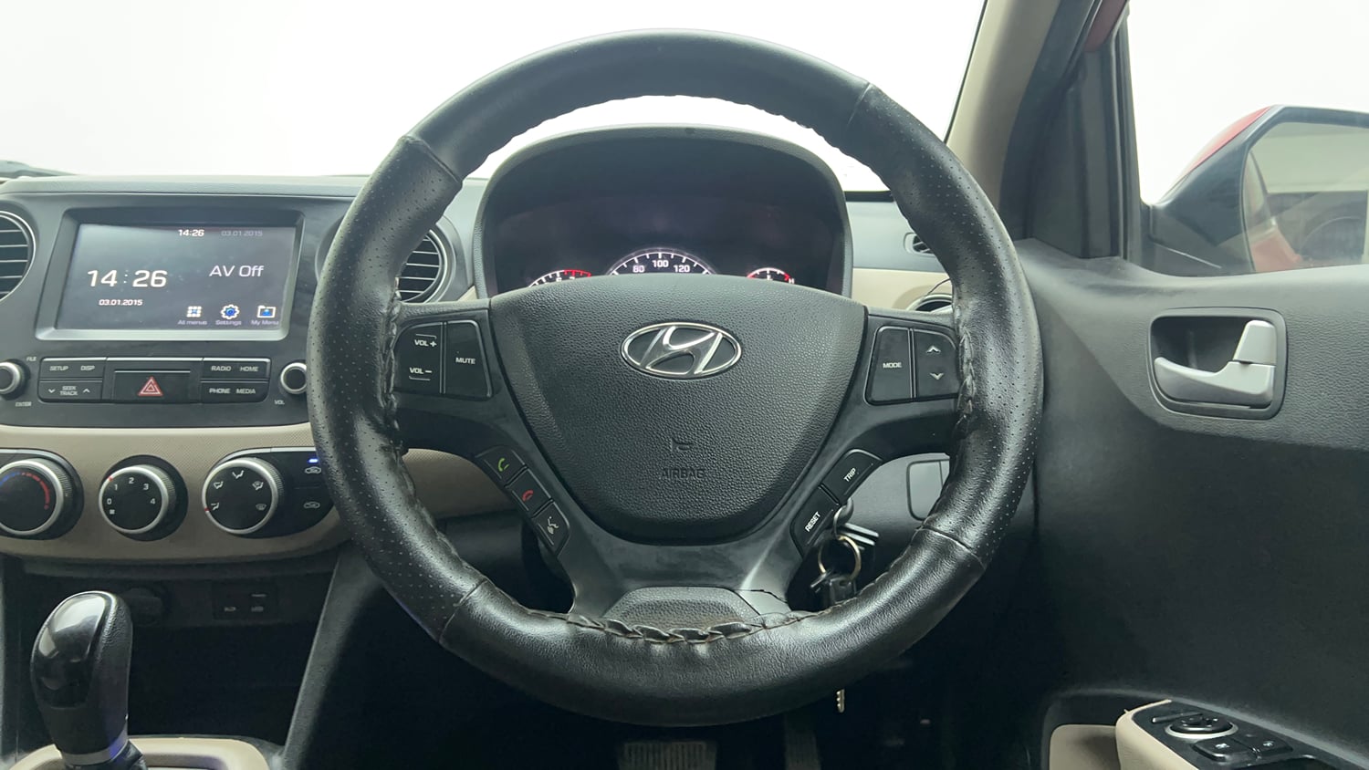Used 2017 Hyundai Grand i10 Sportz (O) AT 1.2 Kappa VTVT Petrol Automatic interior STEERING VIEW