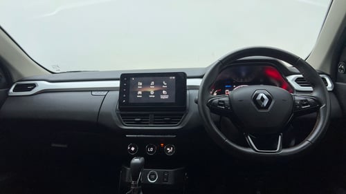 Used 2025 Renault Kiger RXZ Turbo CVT Petrol Automatic interior DASHBOARD VIEW