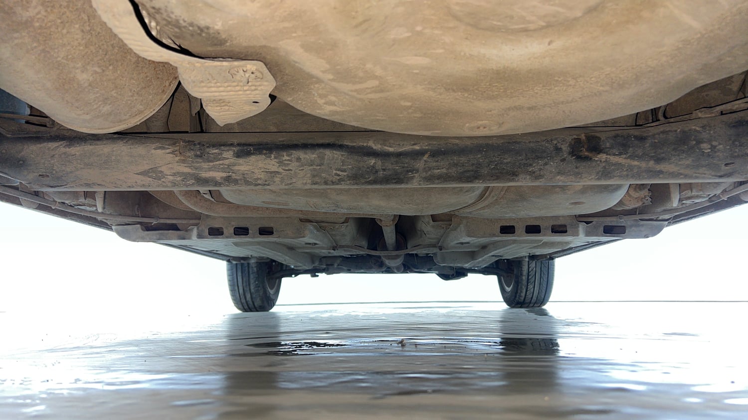 Used 2013 Volkswagen Polo Highline1.2L (P) Petrol Manual extra REAR UNDERBODY VIEW (TAKEN FROM REAR)