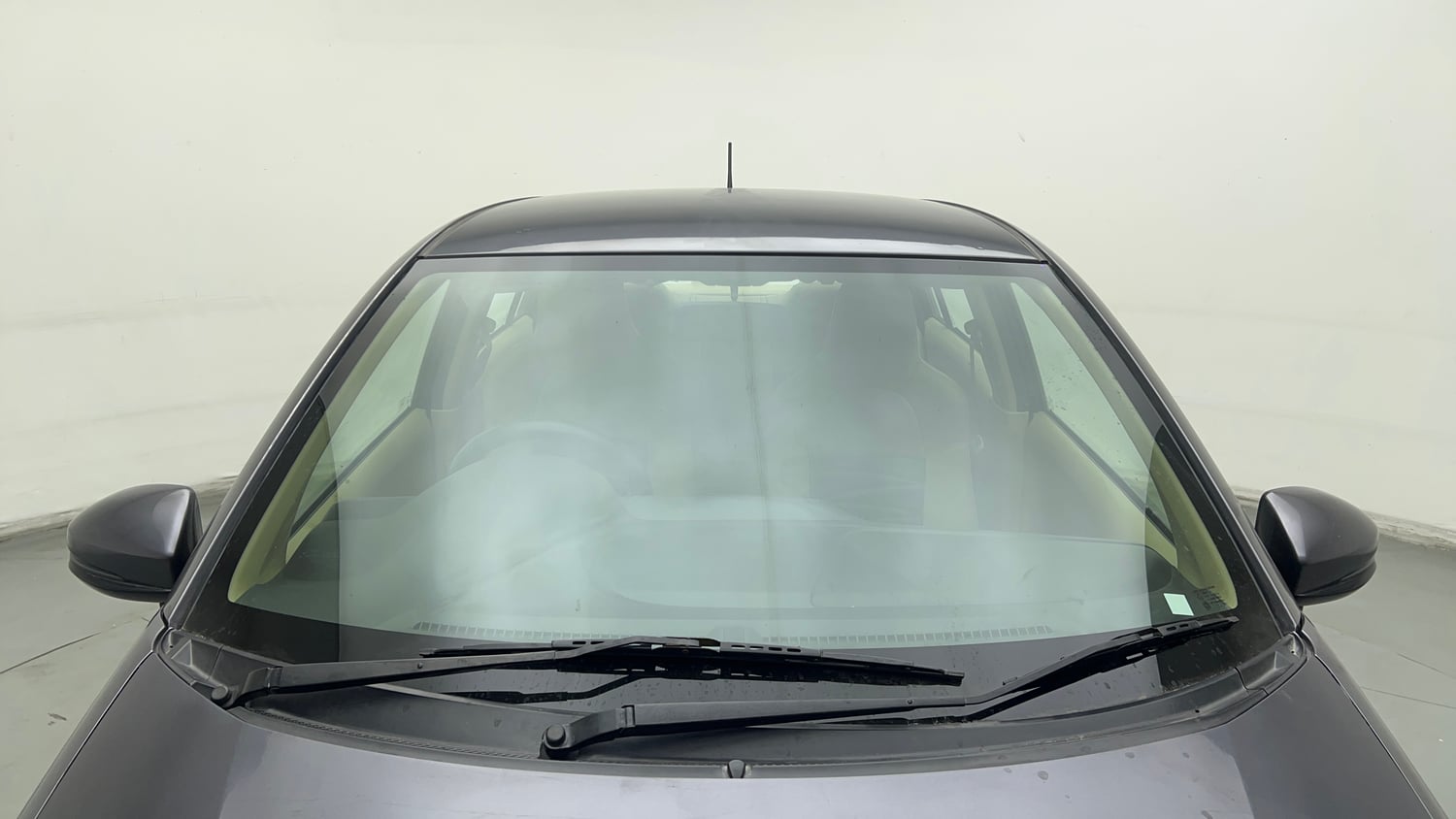 Used 2017 Honda Amaze 1.2 S i-VTEC Petrol Manual exterior FRONT WINDSHIELD VIEW