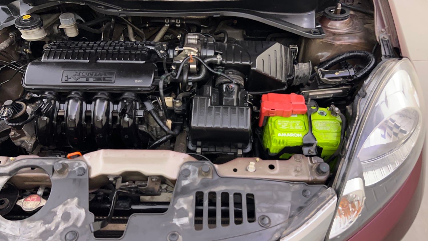 Used 2014 Honda Mobilio S Petrol Petrol Manual engine ENGINE LEFT SIDE VIEW