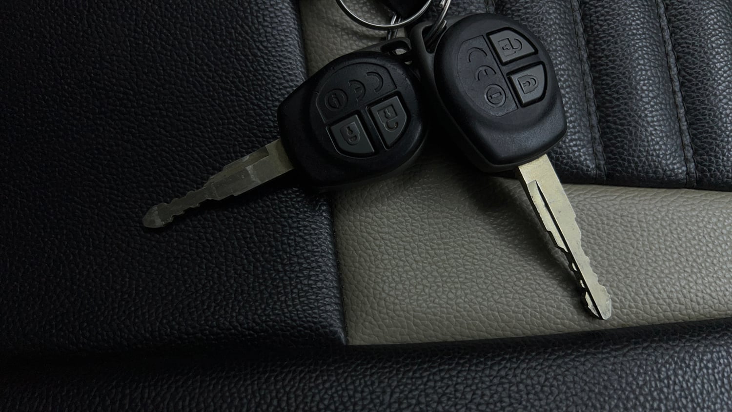 Used 2020 Maruti Suzuki Wagon R ZXi 1.2 Petrol Manual extra CAR KEY VIEW