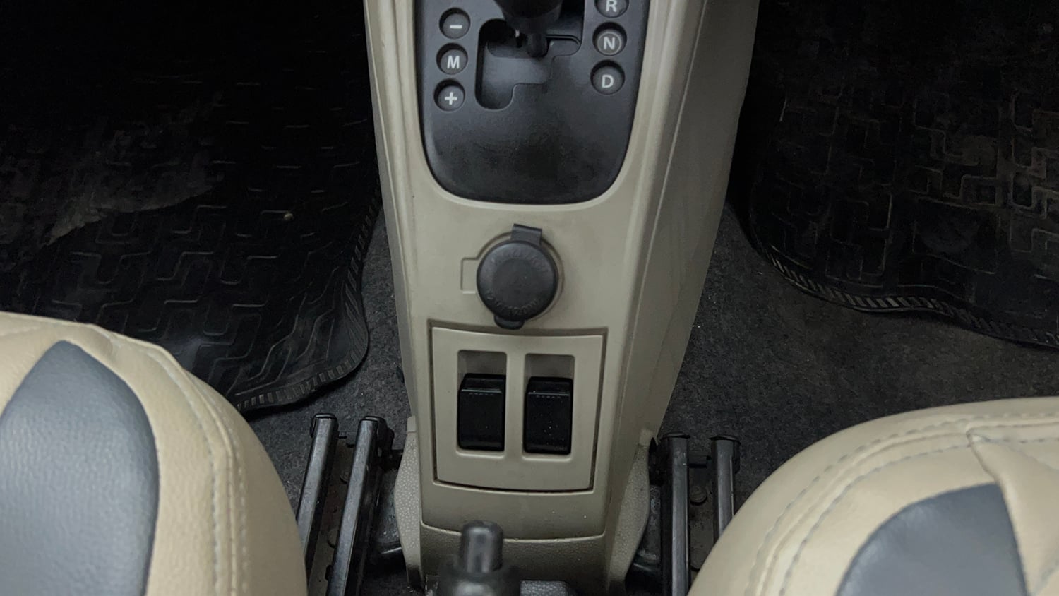 Used 2015 Maruti Suzuki Alto K10 VXi AMT Petrol Automatic top_features Power windows