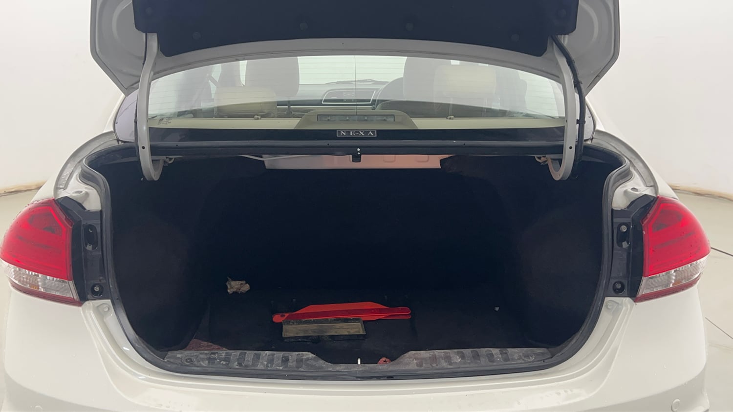 Used 2022 Maruti Suzuki Ciaz Alpha 1.5 Petrol Manual interior DICKY INSIDE VIEW