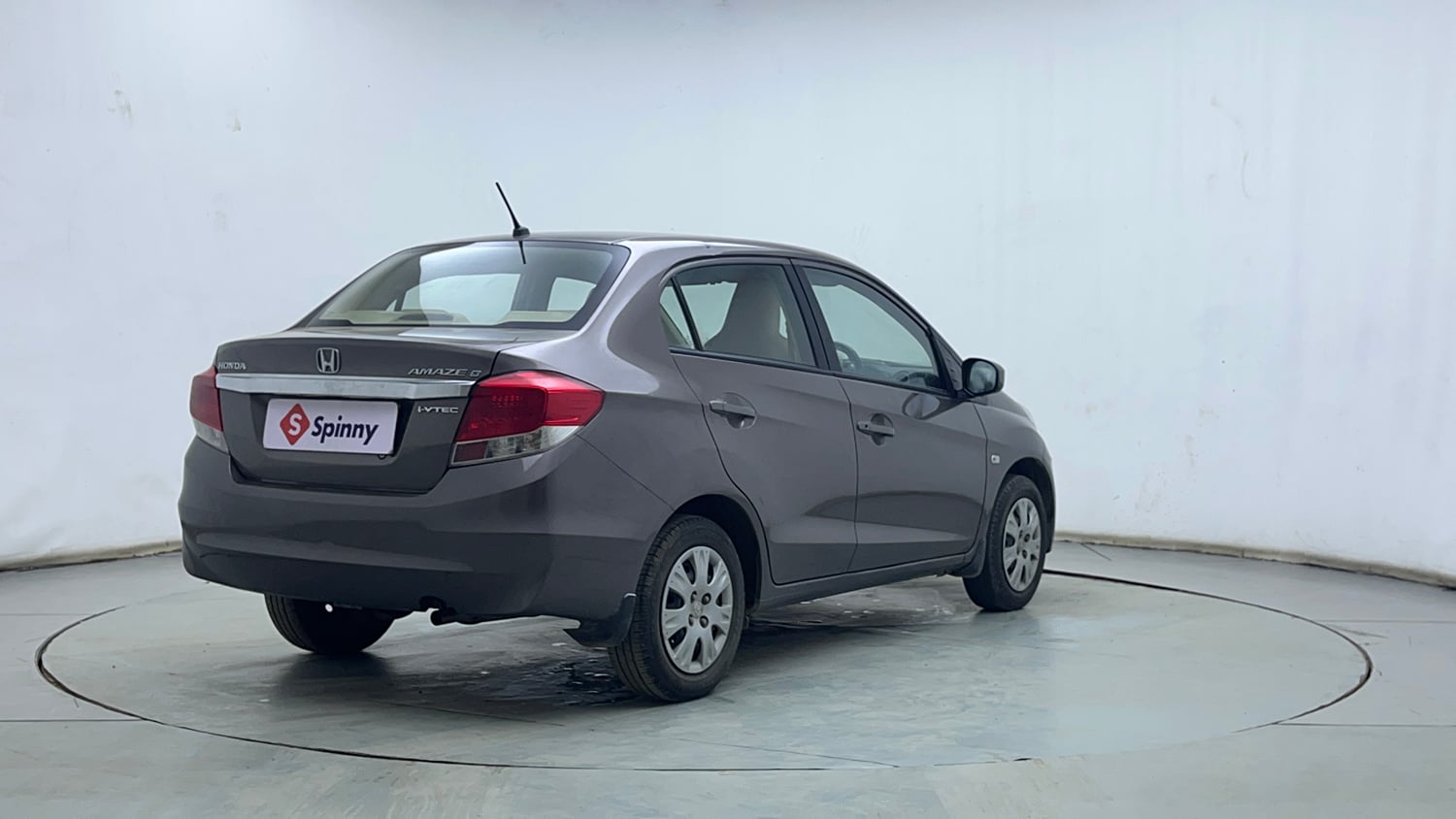Used 2014 Honda Amaze 1.2 S i-VTEC Petrol Manual exterior RIGHT REAR CORNER VIEW