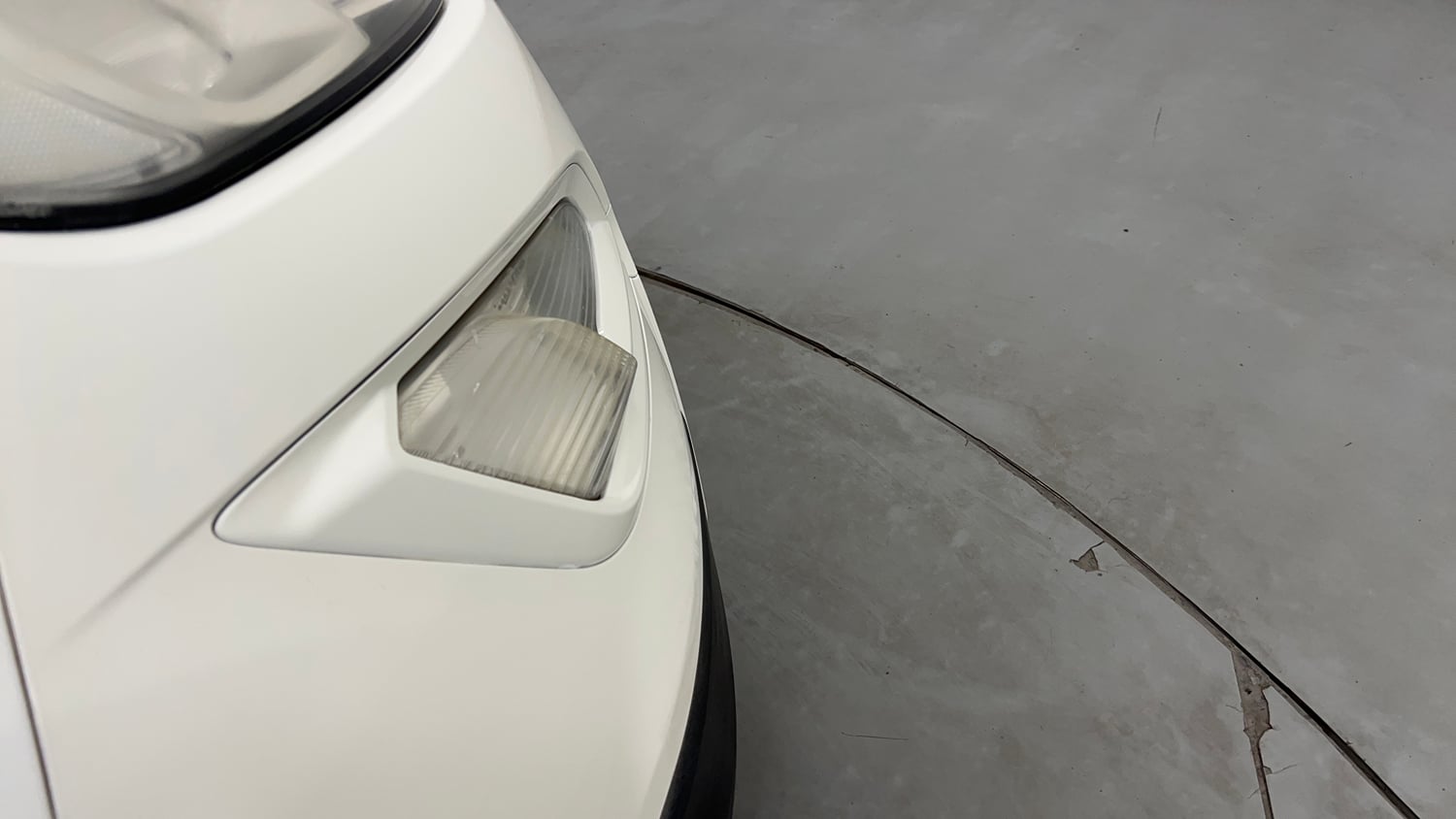 Used 2018 Ford EcoSport Titanium + 1.5L Ti-VCT AT Petrol Automatic dents MINOR SCRATCH