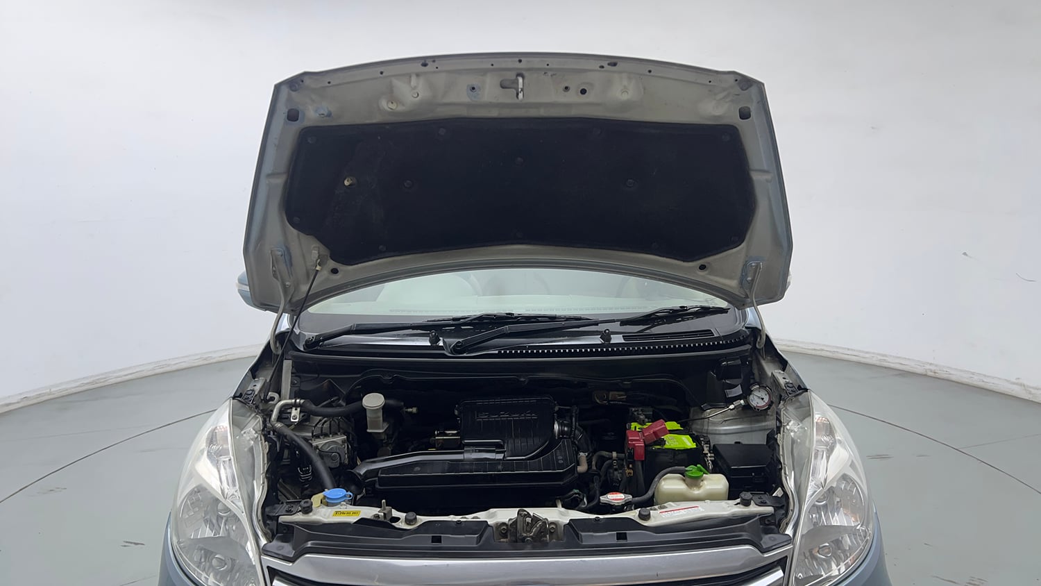 Used 2016 Maruti Suzuki Ertiga VXI CNG Cng Manual engine ENGINE & BONNET OPEN FRONT VIEW