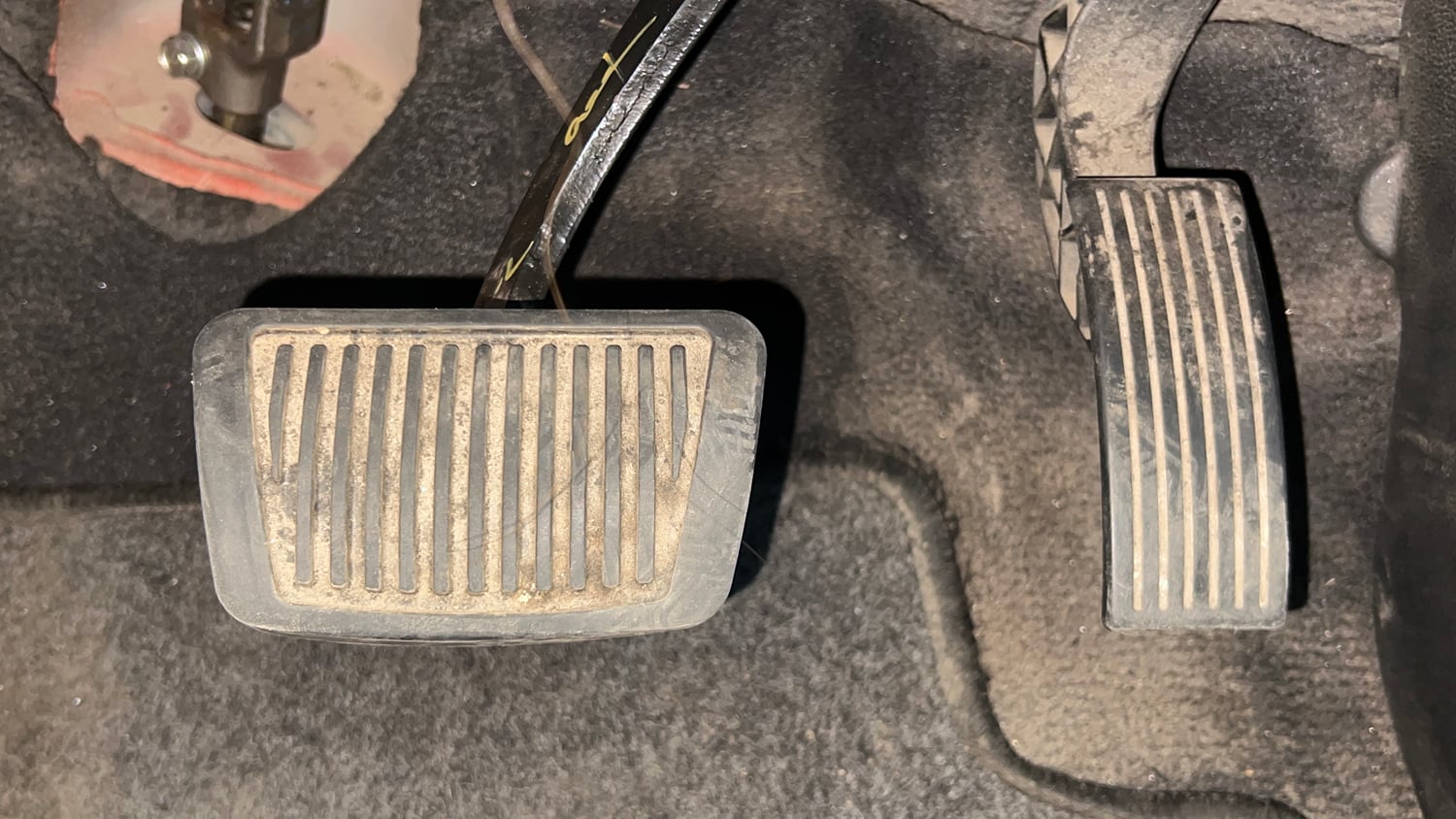 Used 2017 Hyundai Grand i10 Sportz (O) AT 1.2 Kappa VTVT Petrol Automatic interior PEDALS VIEW