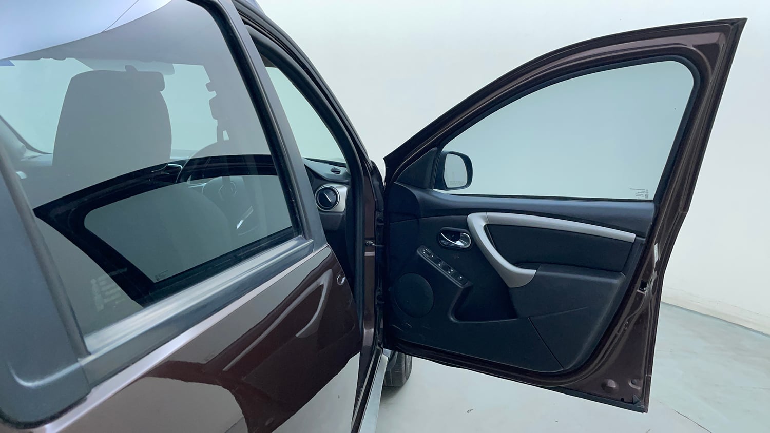 Used 2021 Renault Duster RXZ 1.5 Petrol MT Petrol Manual interior RIGHT FRONT DOOR OPEN VIEW