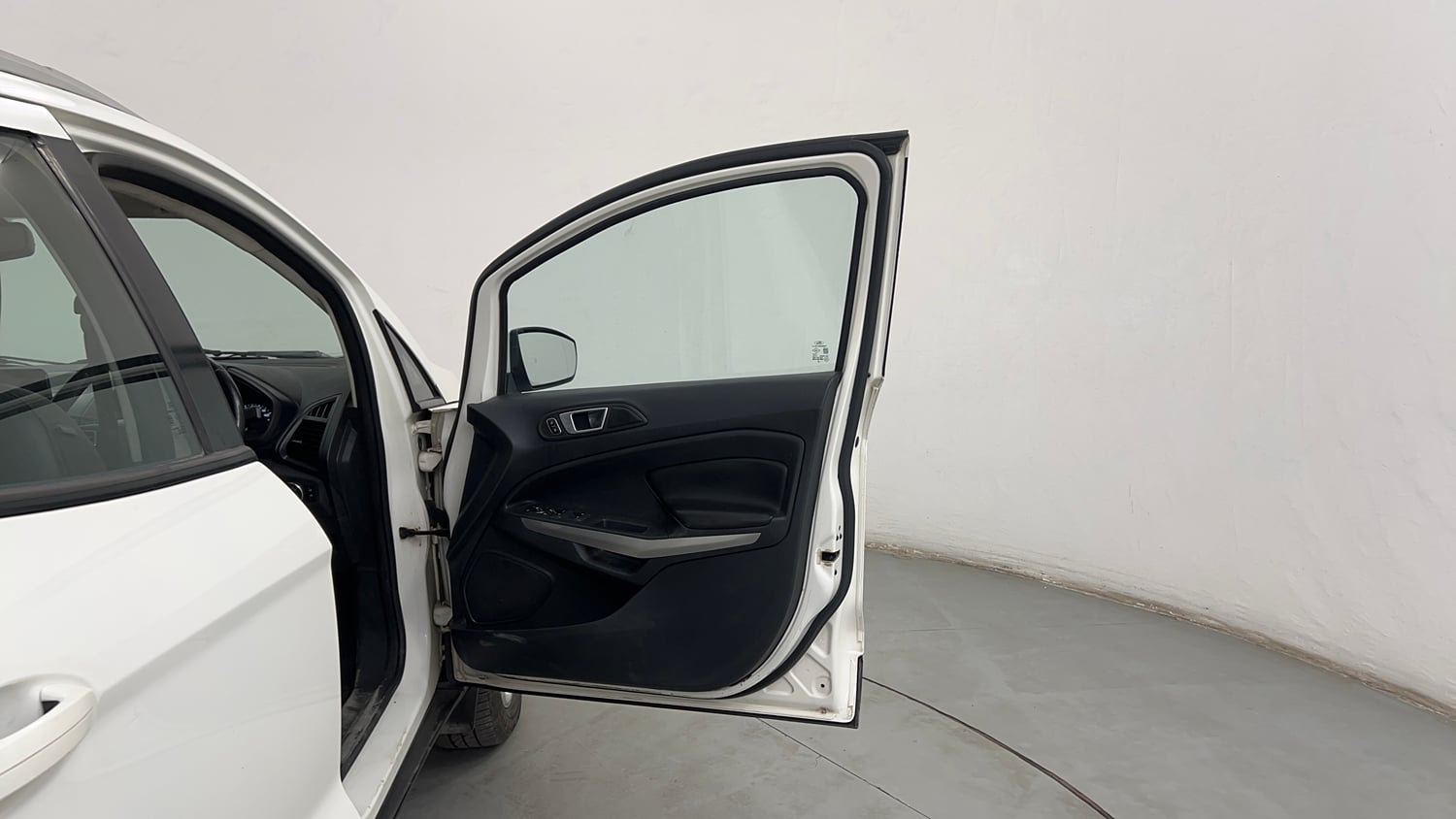 Used 2018 Ford EcoSport Titanium + 1.5L Ti-VCT AT Petrol Automatic interior RIGHT FRONT DOOR OPEN VIEW