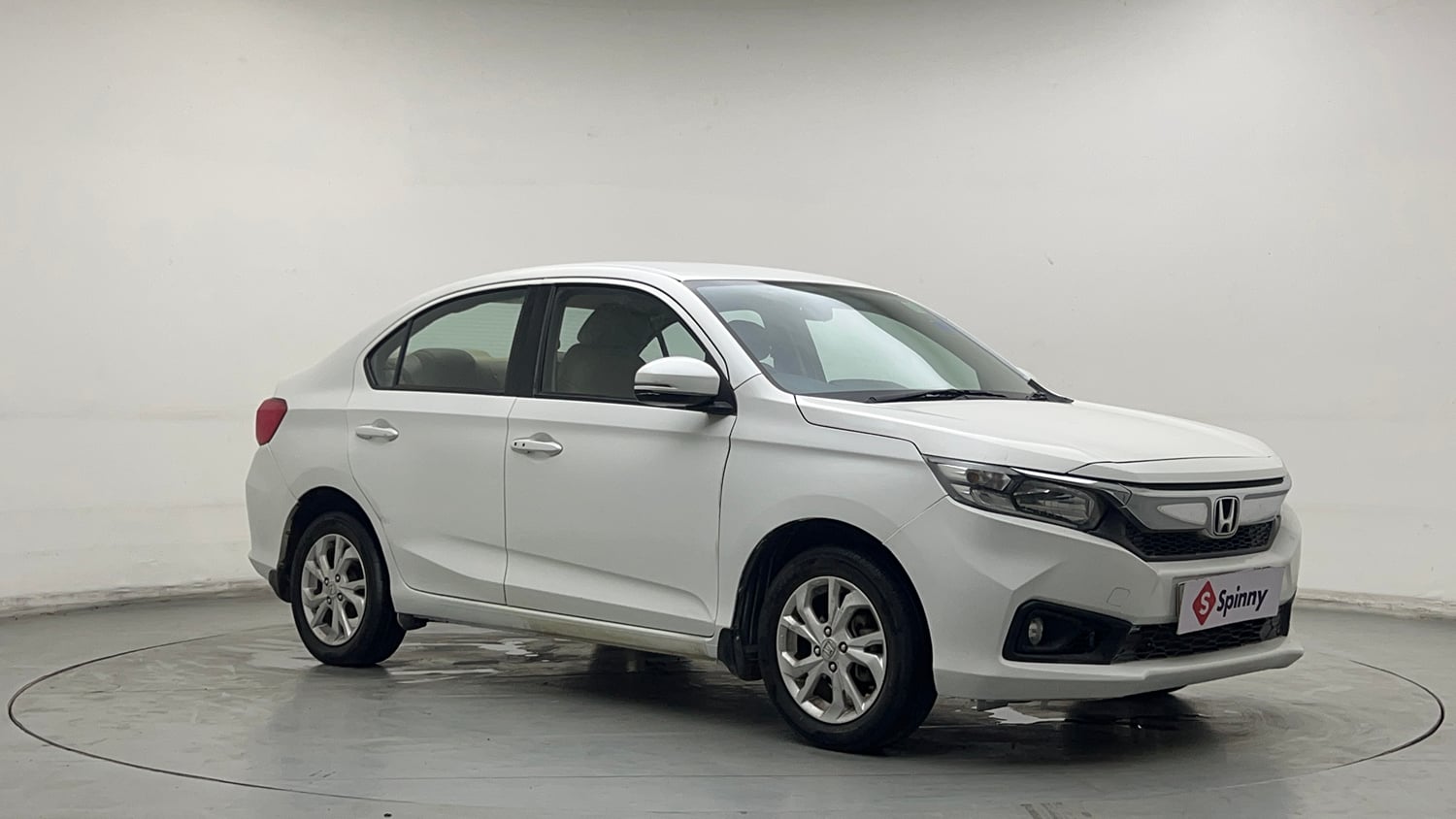 Used 2019 Honda Amaze 1.2 VX CVT Petrol Petrol Automatic exterior RIGHT FRONT CORNER VIEW