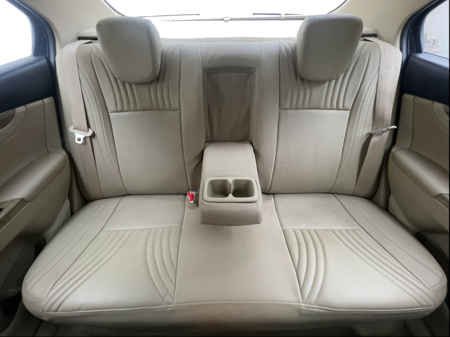 Used 2021 Maruti Suzuki Ciaz Zeta 1.5 AT Petrol Automatic interior REAR SEAT CONDITION VIEW