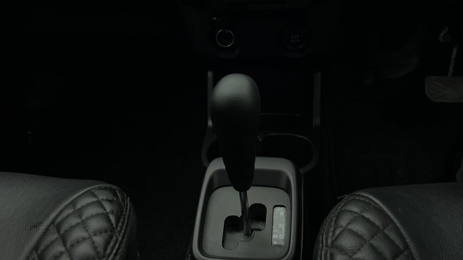 Used 2023 Maruti Suzuki S-Presso VXi Plus (O) AMT Petrol Automatic interior GEAR  KNOB VIEW