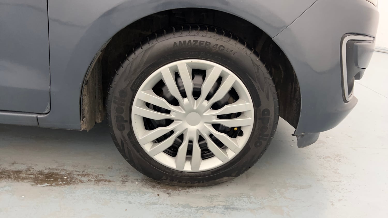 Used 2019 Ford Figo Aspire Trend Plus 1.5 TDCi Diesel Manual tyres RIGHT FRONT TYRE RIM VIEW