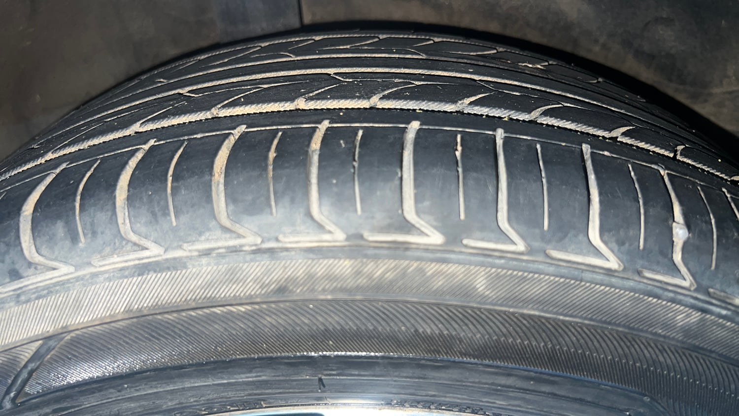 Used 2017 Honda WR-V VX MT Petrol Petrol Manual tyres RIGHT REAR TYRE TREAD VIEW