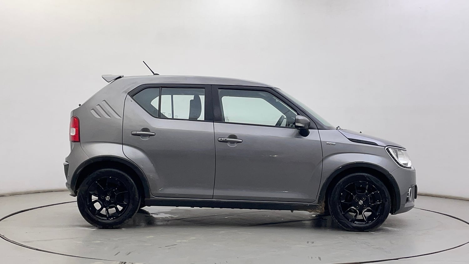Used 2017 Maruti Suzuki Ignis Zeta 1.3 AMT Diesel Diesel Automatic exterior RIGHT SIDE VIEW