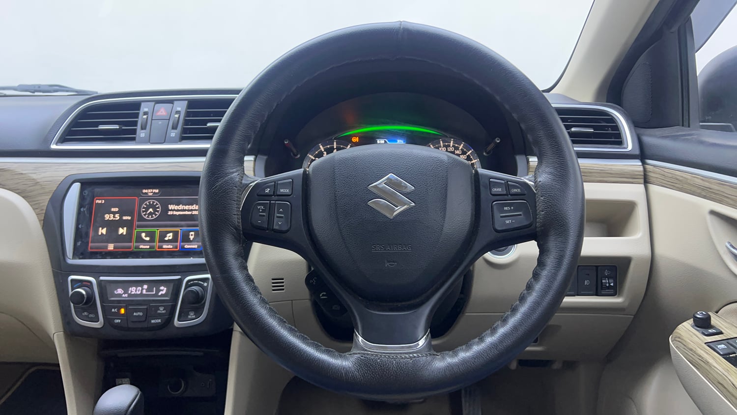 Used 2021 Maruti Suzuki Ciaz Zeta 1.5 AT Petrol Automatic interior STEERING VIEW