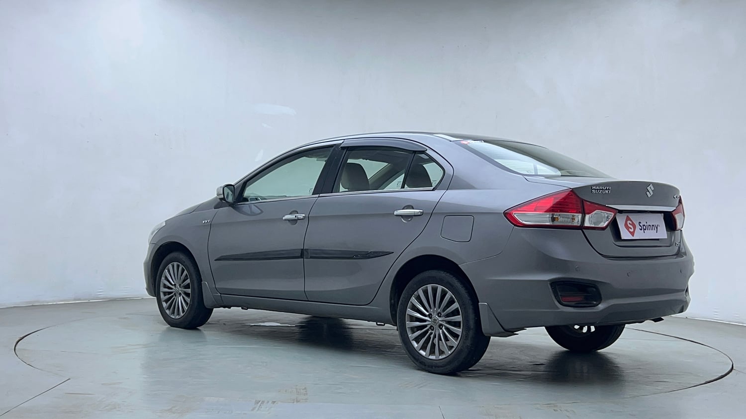 Used 2016 Maruti Suzuki Ciaz ZXI+ AT Petrol Automatic exterior LEFT REAR CORNER VIEW