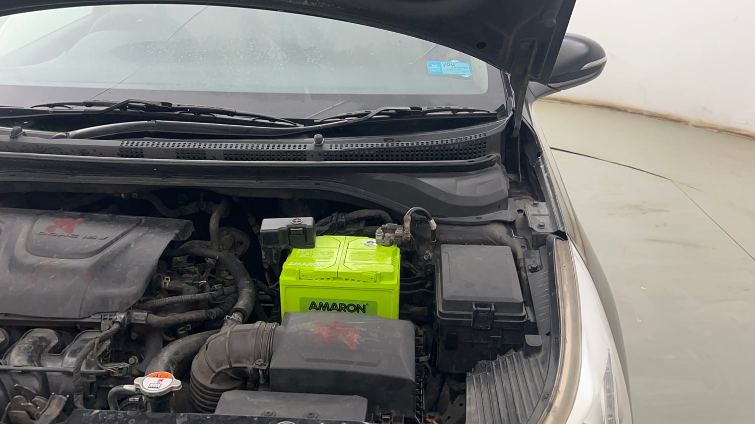 Used 2019 Hyundai Verna SX 1.6 VTVT Petrol Manual engine ENGINE LEFT SIDE HINGE & APRON VIEW