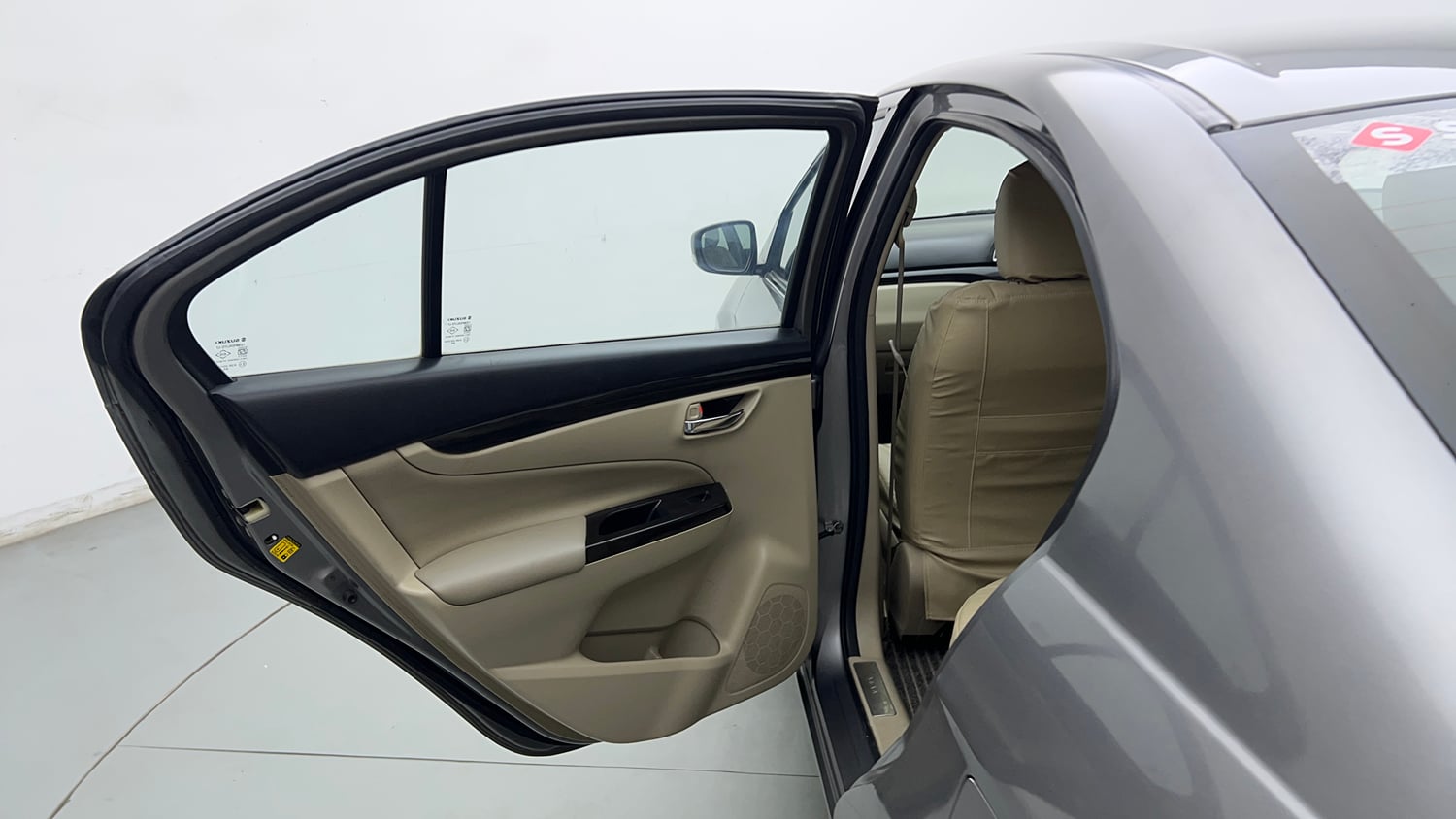 Used 2017 Maruti Suzuki Ciaz Zeta 1.4 MT Petrol Manual interior LEFT REAR DOOR OPEN VIEW