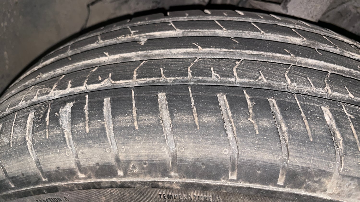 Used 2023 Tata Punch Adventure MT Petrol Manual tyres LEFT FRONT TYRE TREAD VIEW