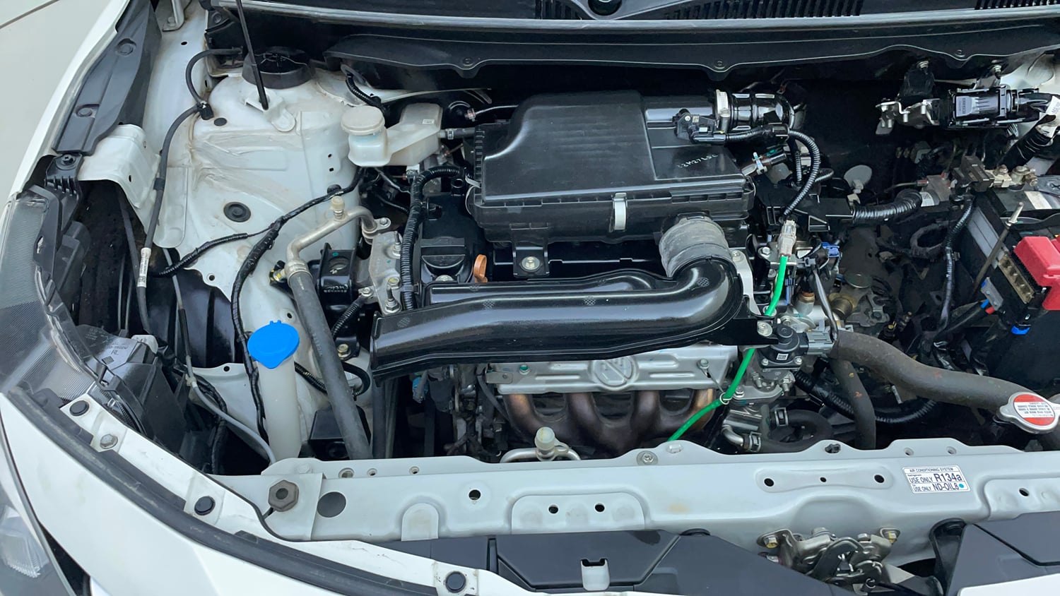 Used 2022 Maruti Suzuki Baleno Zeta MT Petrol Manual engine ENGINE RIGHT SIDE VIEW