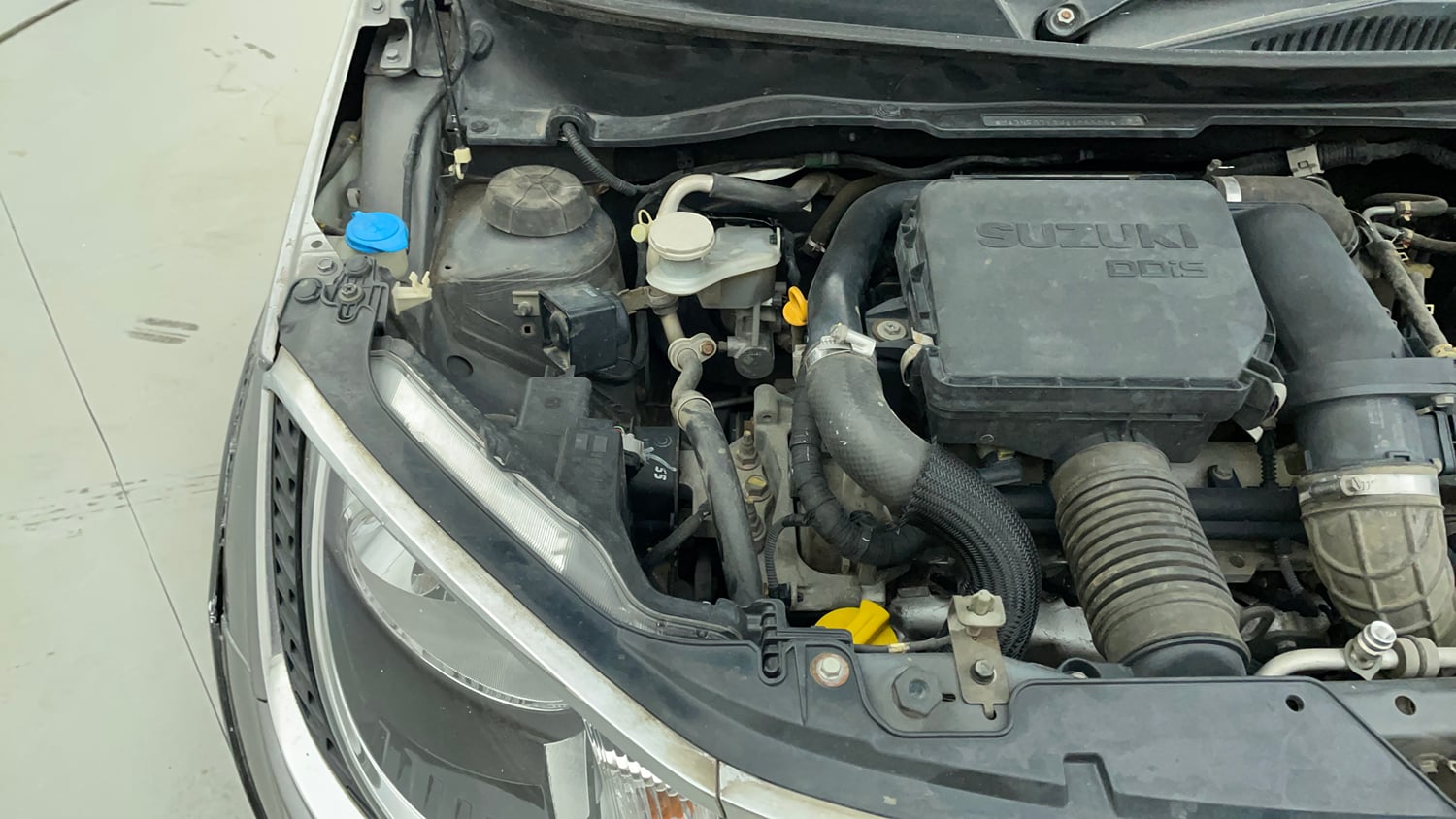 Used 2017 Maruti Suzuki Ignis Zeta 1.3 AMT Diesel Diesel Automatic engine ENGINE RIGHT SIDE VIEW