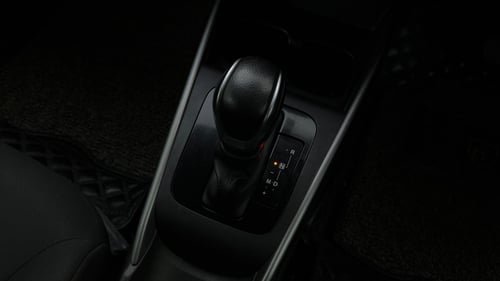 Used 2023 Maruti Suzuki Baleno Alpha AGS Petrol Automatic interior GEAR  KNOB VIEW