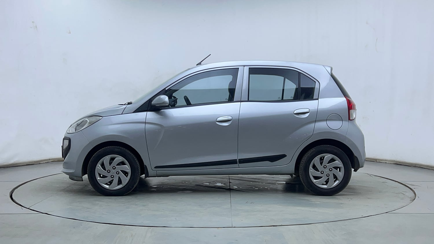 Used 2019 Hyundai Santro Sportz AMT Petrol Automatic exterior LEFT SIDE VIEW