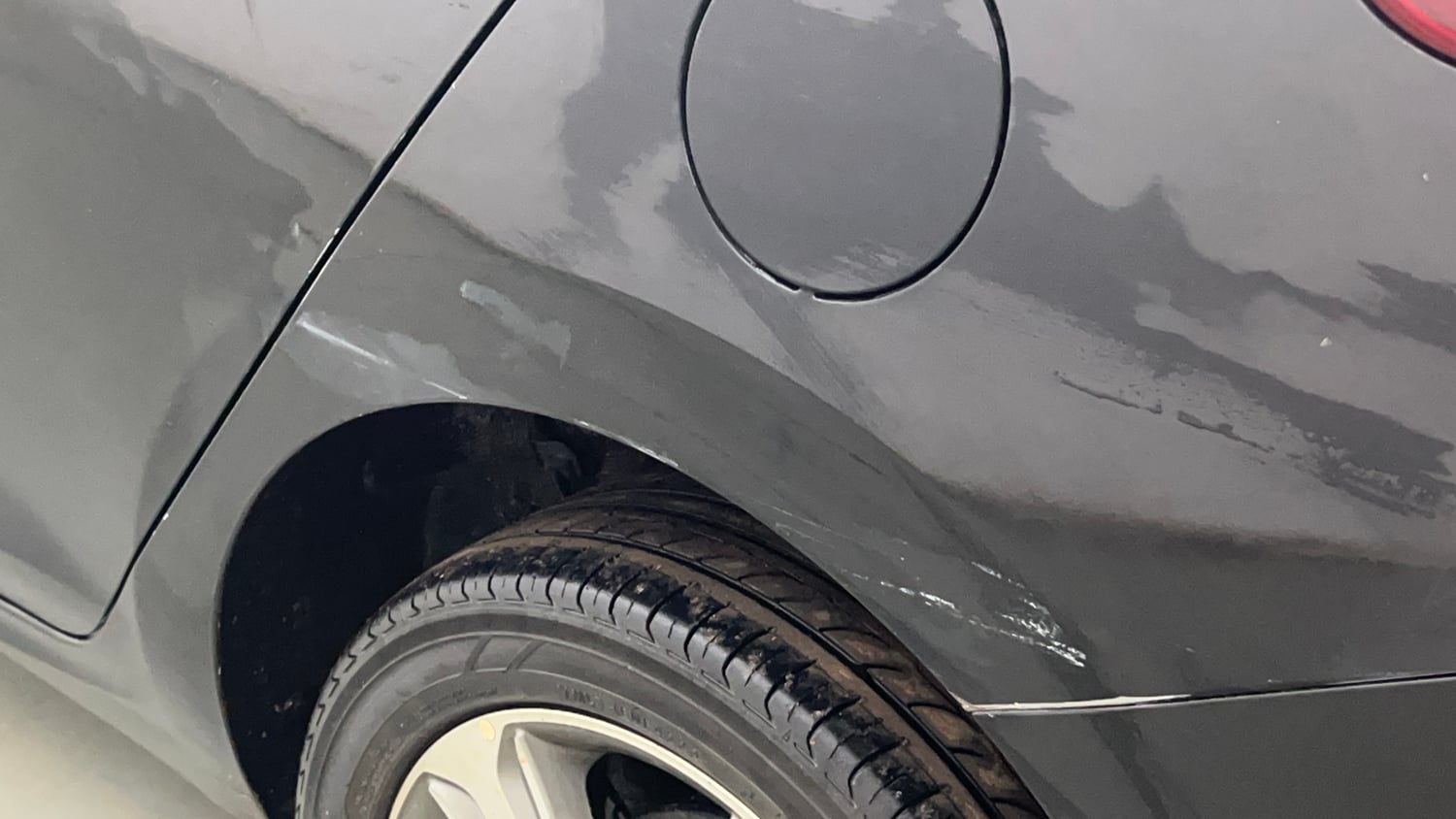 Used 2019 Hyundai Verna SX 1.6 VTVT Petrol Manual dents MINOR DENT