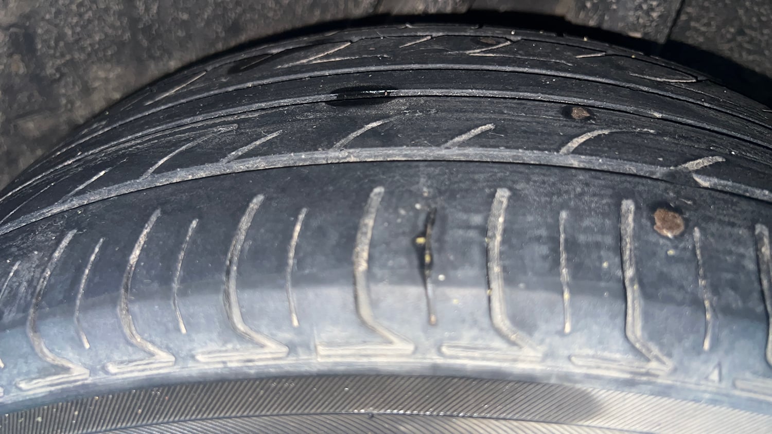 Used 2018 Honda Amaze 1.2 VX MT Petrol Petrol Manual tyres LEFT REAR TYRE TREAD VIEW