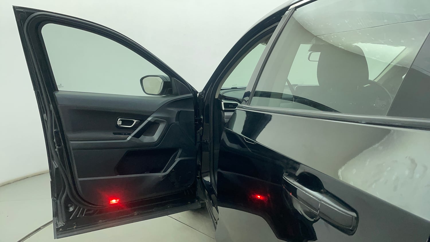 Used 2021 Tata Harrier XT Plus Dark Edition Diesel Manual interior LEFT FRONT DOOR OPEN VIEW
