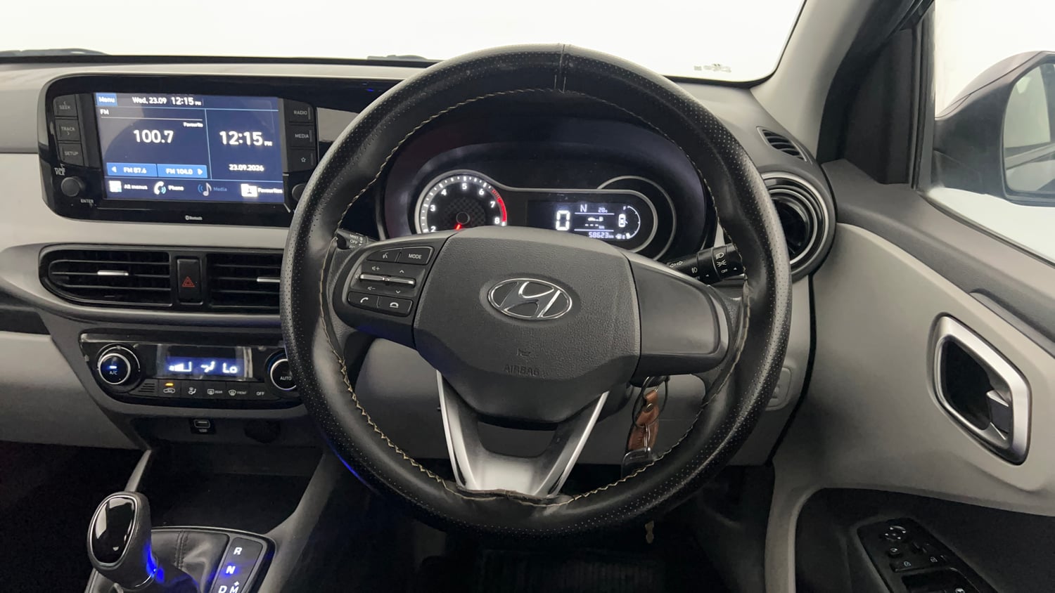 Used 2021 Hyundai Grand i10 Nios Sportz AMT 1.2 Kappa VTVT Petrol Automatic interior STEERING VIEW