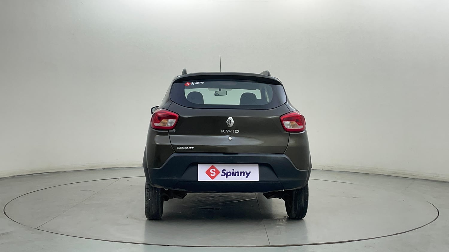 Used 2016 Renault Kwid 1.0 RXT Petrol Manual exterior BACK VIEW
