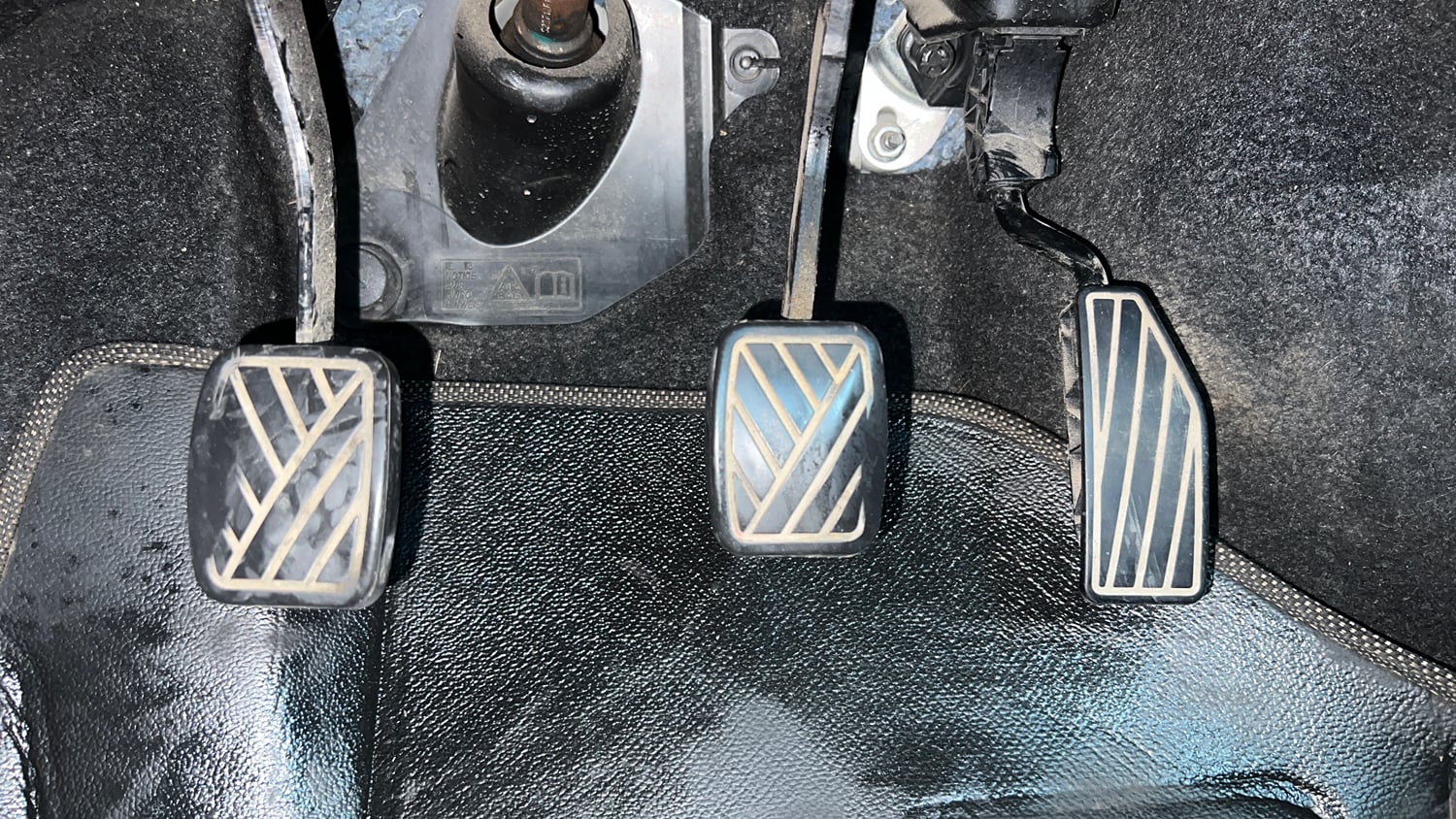 Used 2022 Maruti Suzuki Wagon R VXI 1.0 Petrol Manual interior PEDALS VIEW