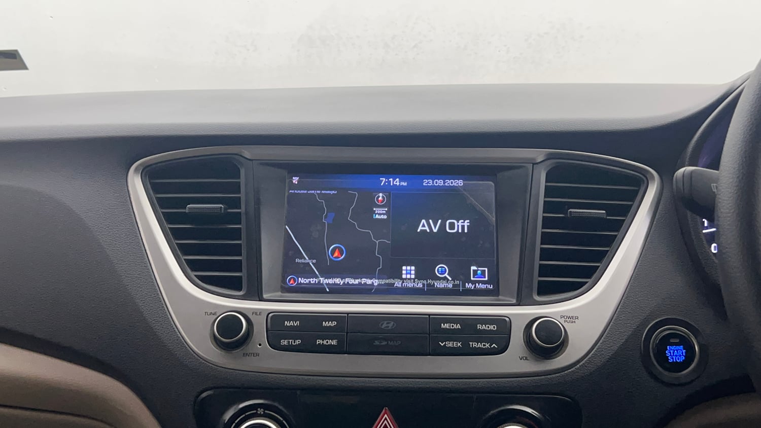 Used 2019 Hyundai Verna SX 1.6 VTVT Petrol Manual top_features Touch screen infotainment system