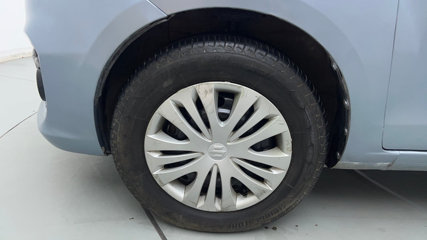 Used 2016 Maruti Suzuki Ertiga VXI CNG Cng Manual tyres LEFT FRONT TYRE RIM VIEW