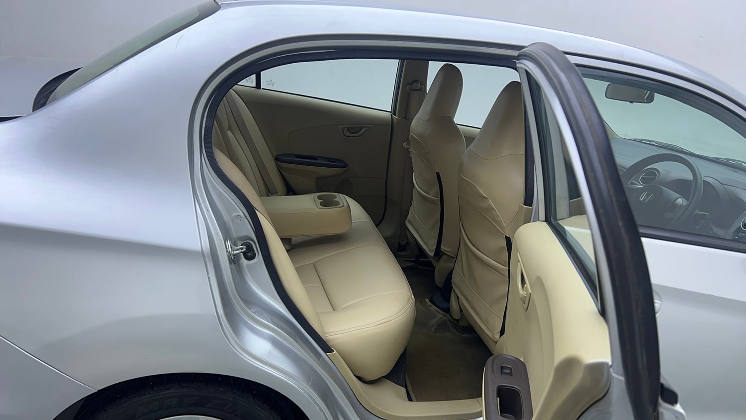 Used 2014 Honda Amaze 1.2 S i-VTEC CNG (Outside Fitted) Cng Manual interior RIGHT SIDE REAR DOOR CABIN VIEW