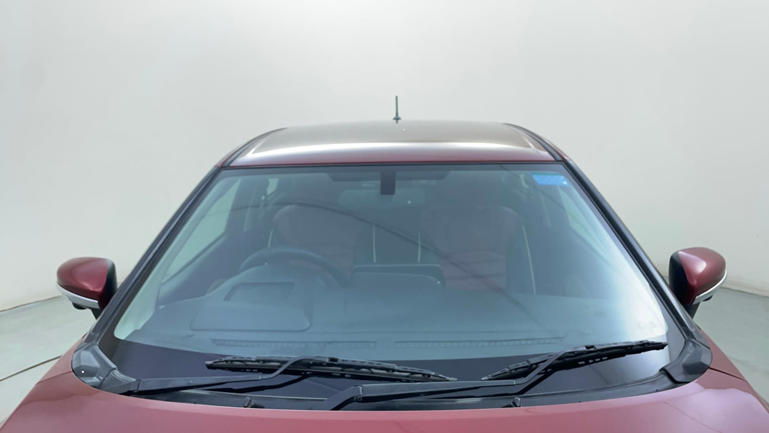 Used 2025 Toyota Glanza V AMT Petrol Automatic exterior FRONT WINDSHIELD VIEW