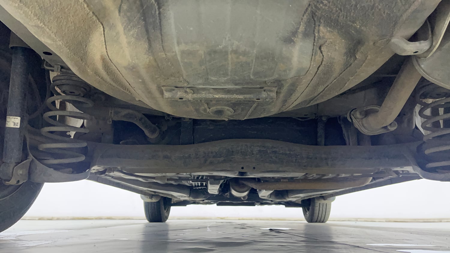 Used 2014 Honda Amaze 1.2 S i-VTEC Petrol Manual extra REAR UNDERBODY VIEW (TAKEN FROM REAR)
