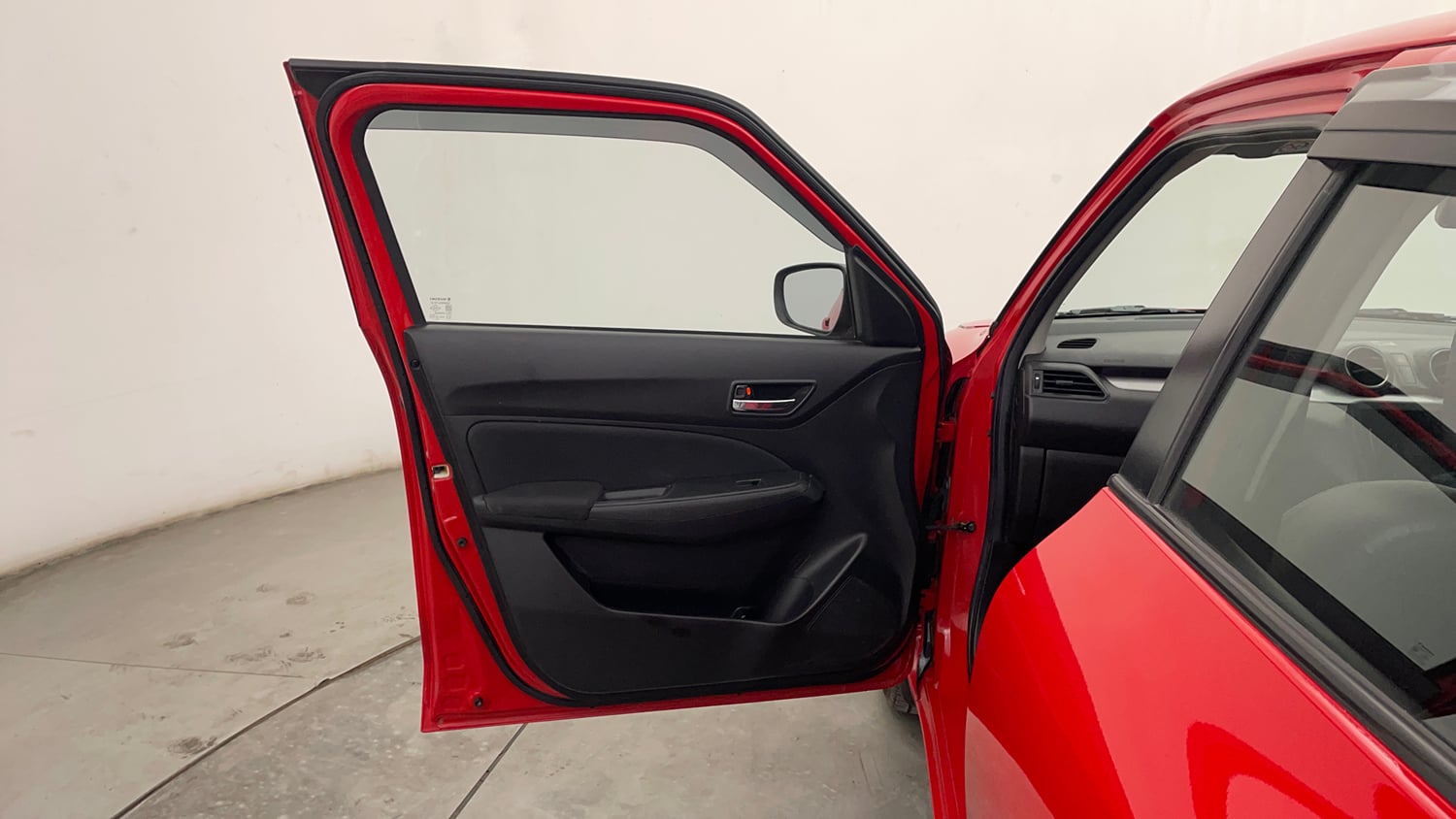 Used 2022 Maruti Suzuki Swift VXi AMT Petrol Automatic interior LEFT FRONT DOOR OPEN VIEW