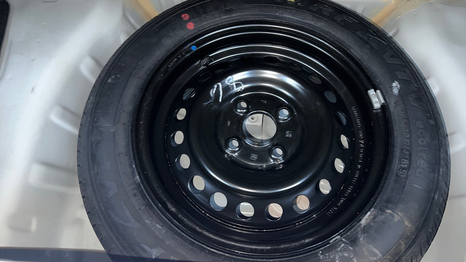 Used 2023 Maruti Suzuki S-Presso VXi Plus (O) AMT Petrol Automatic tyres SPARE TYRE VIEW