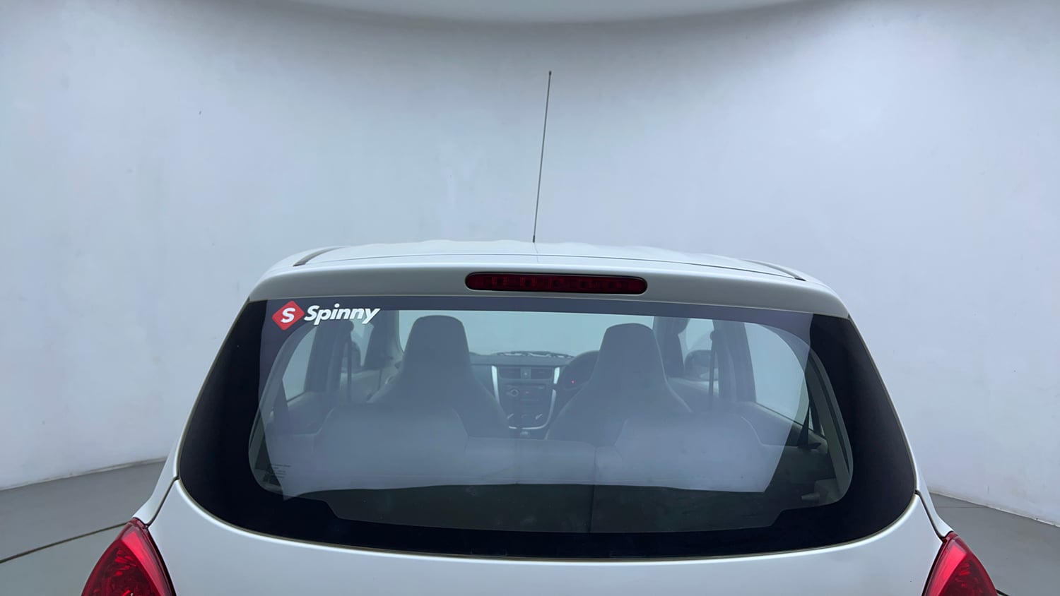 Used 2014 Maruti Suzuki Celerio VXi Petrol Manual exterior BACK WINDSHIELD VIEW
