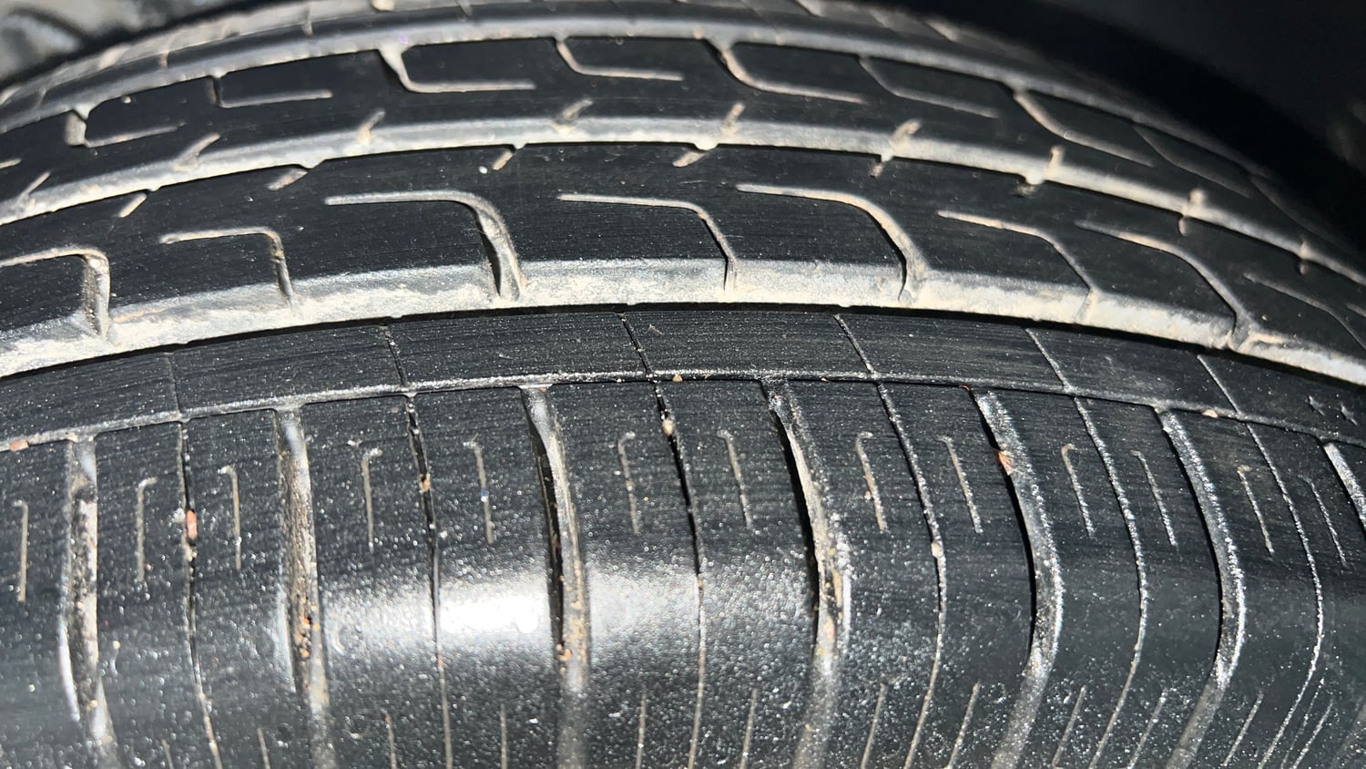 Used 2019 Hyundai Elite i20 Sportz Plus 1.2 Petrol Manual tyres RIGHT FRONT TYRE TREAD VIEW