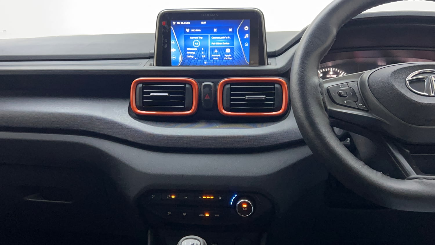 Used 2022 Tata Punch Adventure MT Petrol Manual interior MUSIC SYSTEM & AC CONTROL VIEW