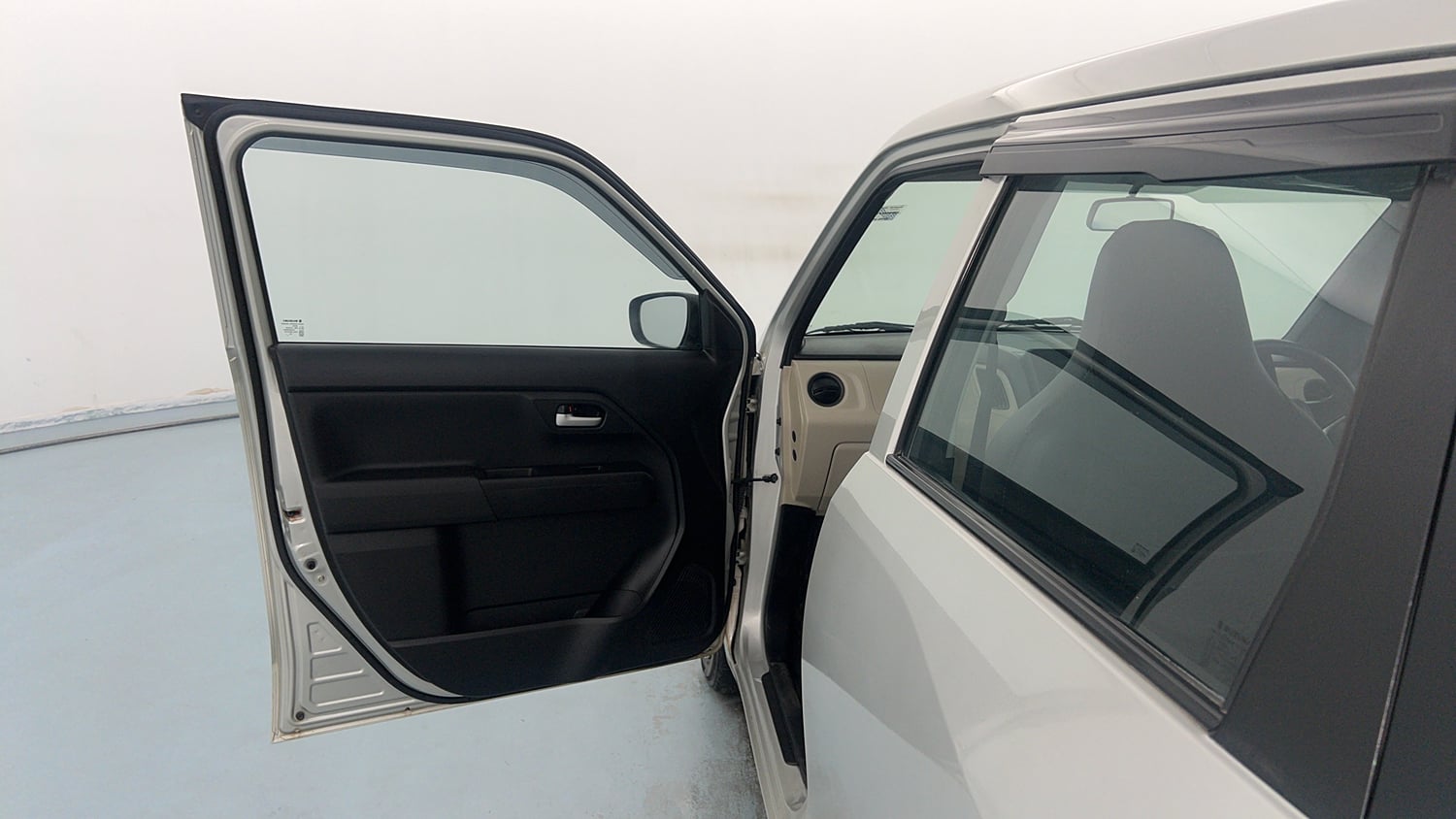Used 2021 Maruti Suzuki Wagon R 1.0 VXi 1.0 Petrol Manual interior LEFT FRONT DOOR OPEN VIEW