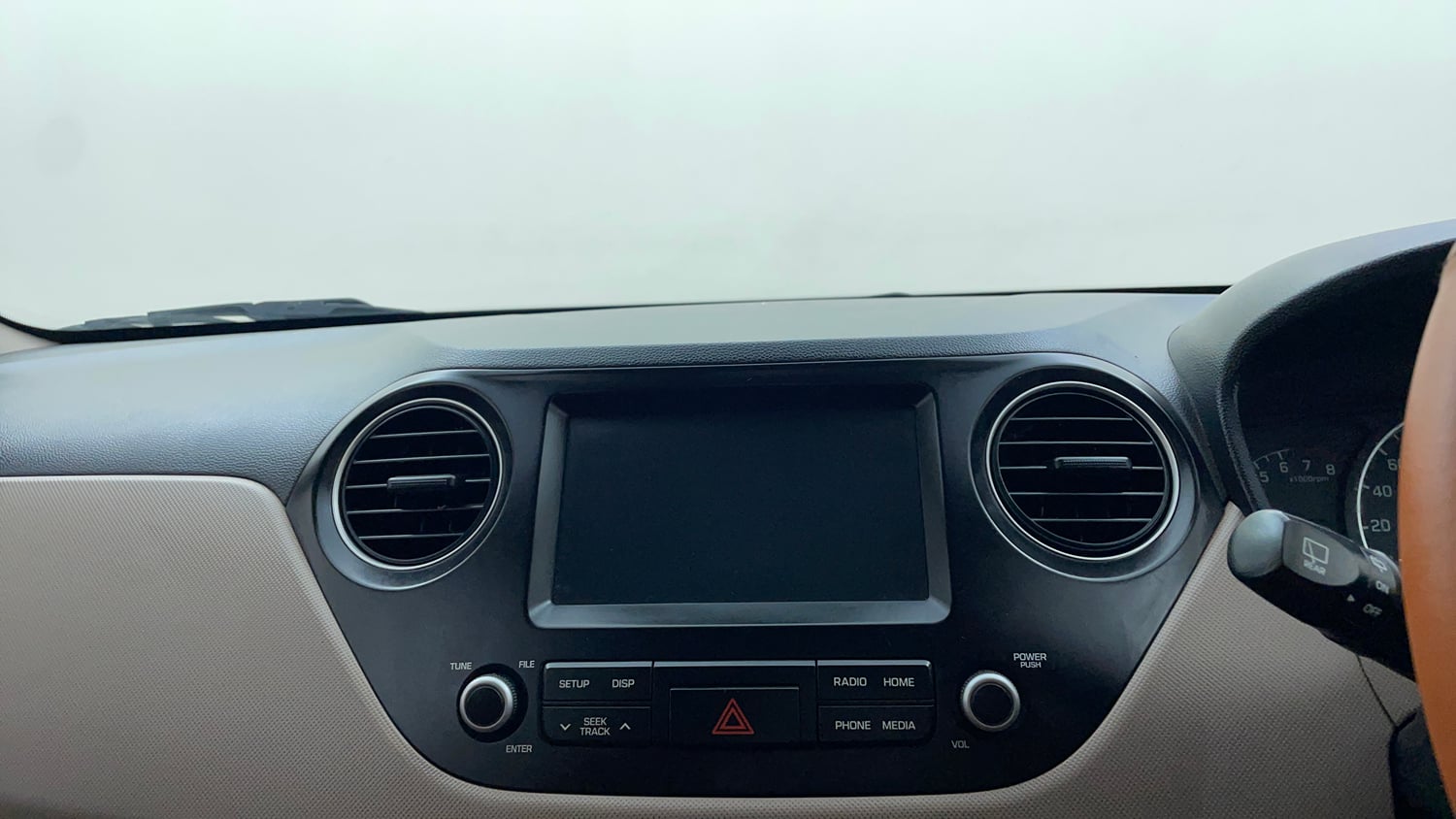 Used 2019 Hyundai Grand i10 Asta 1.2 Kappa VTVT Petrol Manual top_features Integrated (in-dash) music system